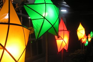 Paroles, traditional Filipino holiday star lanterns